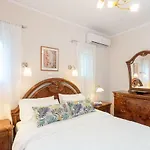 Daire Diamante Beachfront *