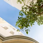 Diamante Beachfront Daire