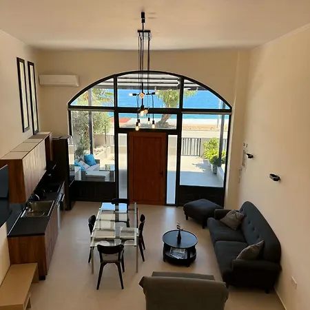 Diamante Beachfront קסילוקסטרו