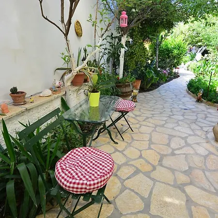 Diamante Beachfront Διαμέρισμα *