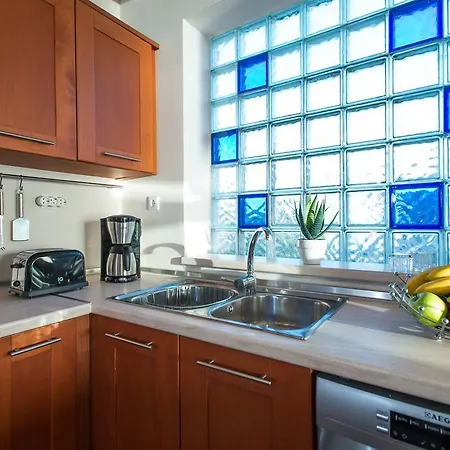 Diamante Beachfront Apartment Xylokastro