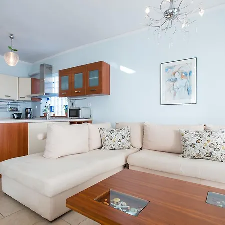 Diamante Beachfront * Xylokastro