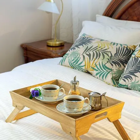 Diamante Beachfront Apartment Xylokastro