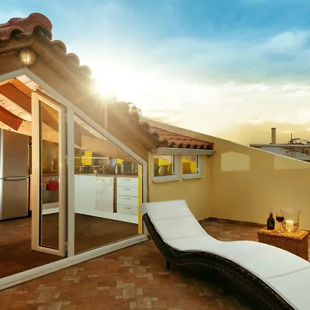 Diamante Beachfront דירה