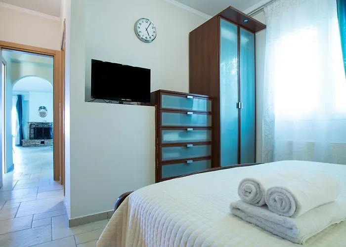 Diamante Beachfront 公寓 西洛卡特伦