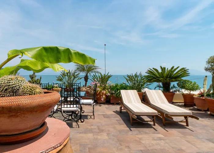 Diamante Beachfront Xilókasztro