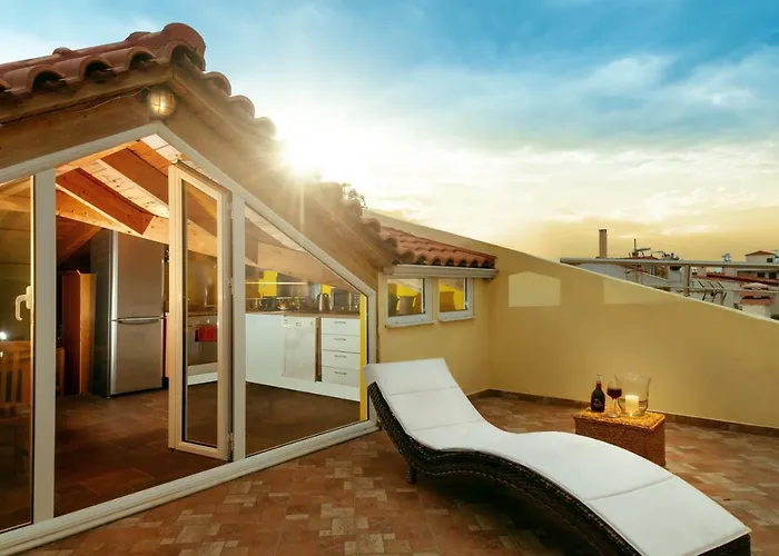 Diamante Beachfront Lejlighed