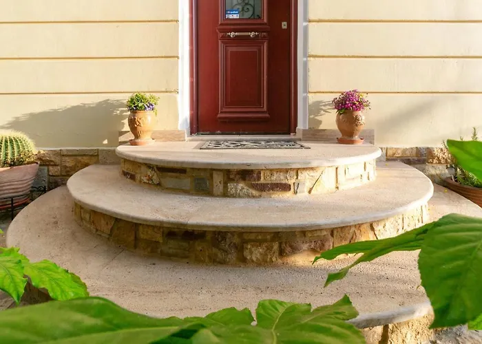 Diamante Beachfront * Xylokastro